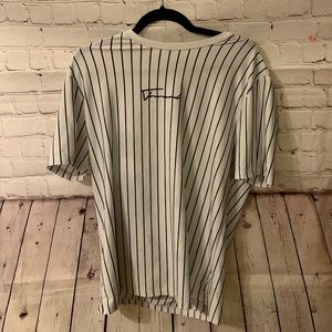 Thin Stripped T-Shirt